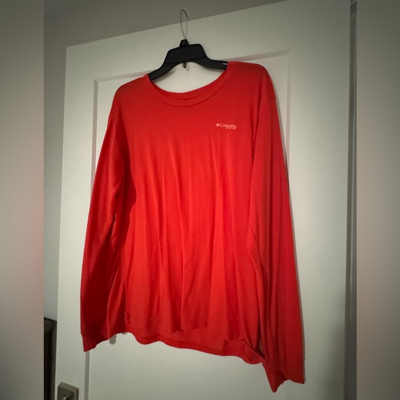 Columbia Tops - Columbia women’s long sleeve top